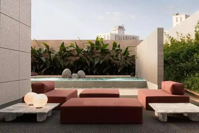 Astro - Terraço piscinas