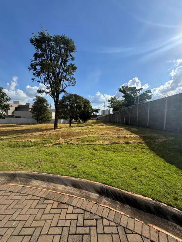 Lote 18 - Laranjeiras, Uberlândia