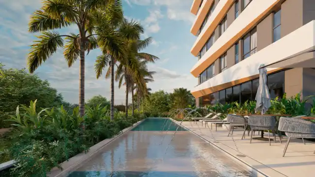 Iconic - Piscina com deck