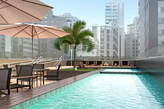 Alvarenga 594 - Piscina com raia