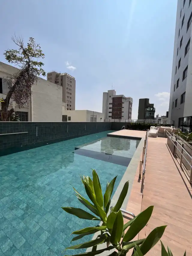Santé - Piscina com raia