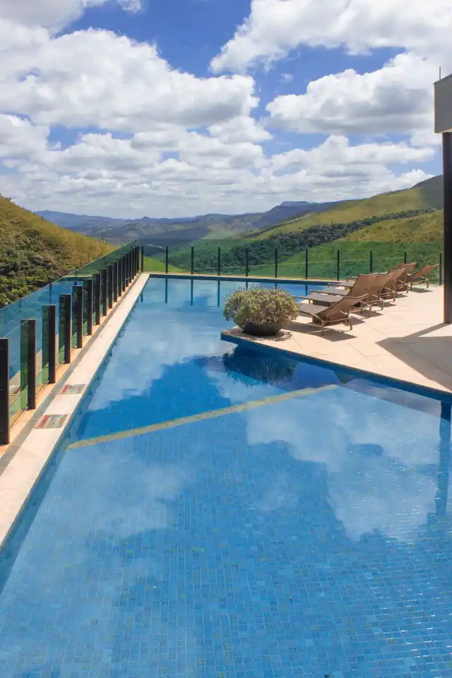 Quintas do Morro - Reserva Especial - Piscina com deck