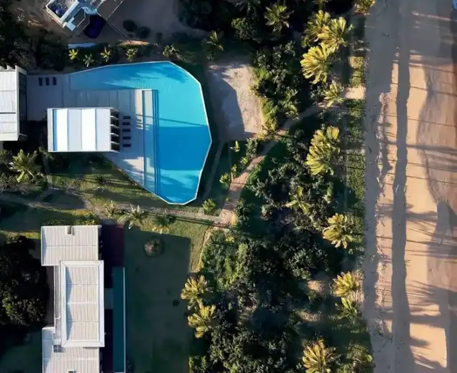 Alma Aramis - Piscina 600m², restaurante e bar