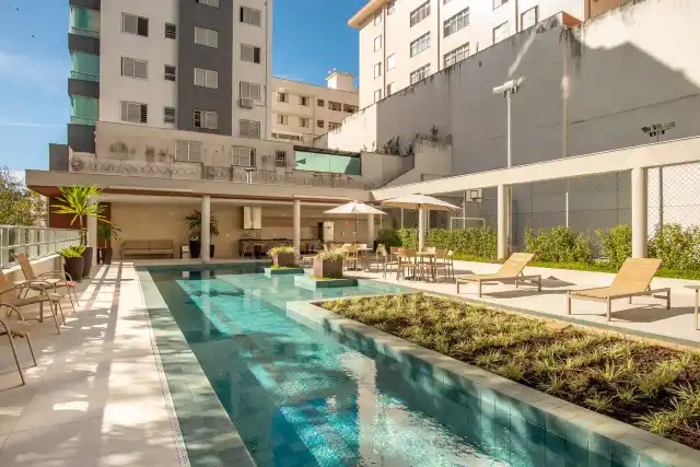 Brisa do luxemburgo - Piscina com raia