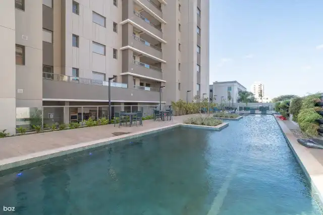 Granverse Garden - Piscina com raia e deck