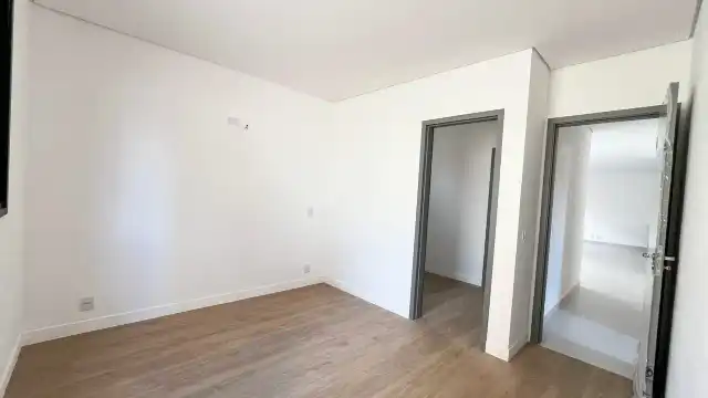 Ed. Beatriz - SUÍTE 1 COM CLOSET