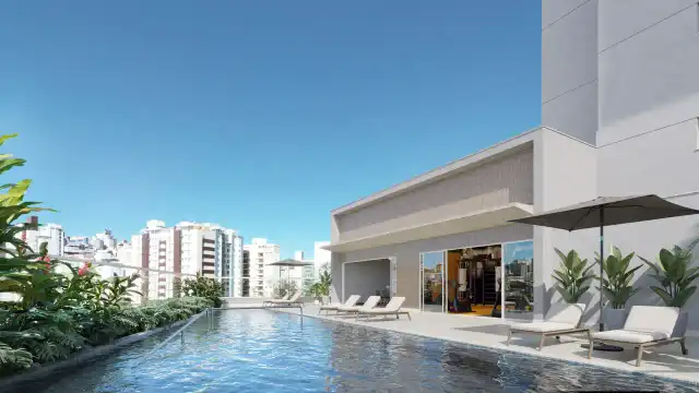 Viena - Piscina com deck