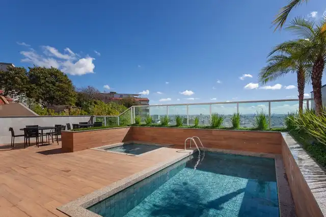 Mirante São Lucas - Piscina