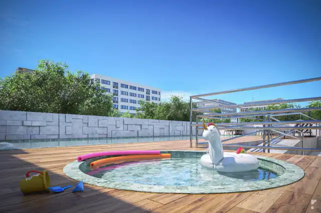 Áquila - Piscina infantil