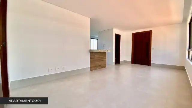 Isaac Newton - Sala de estar - 301