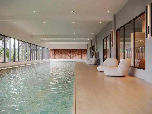 Dolce Vita - Piscina climatizada com raia de 24m