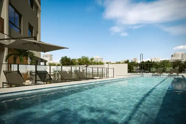 Pulse - Piscina com deck molhado