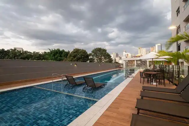 Infinity Art Residences - Piscina