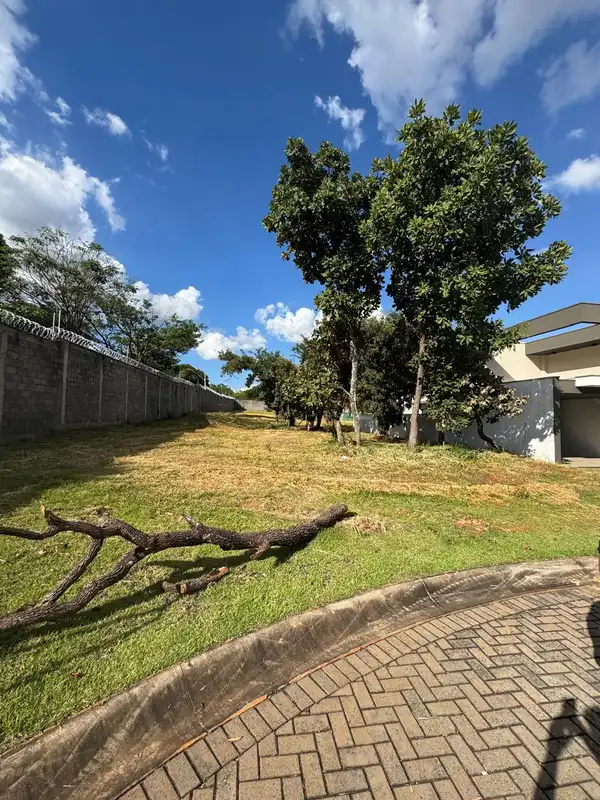 Lote 1 - Laranjeiras, Uberlândia